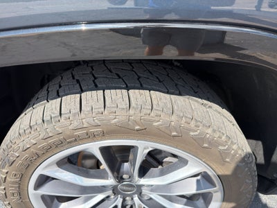 2023 Jeep Wagoneer L Series III 4x4