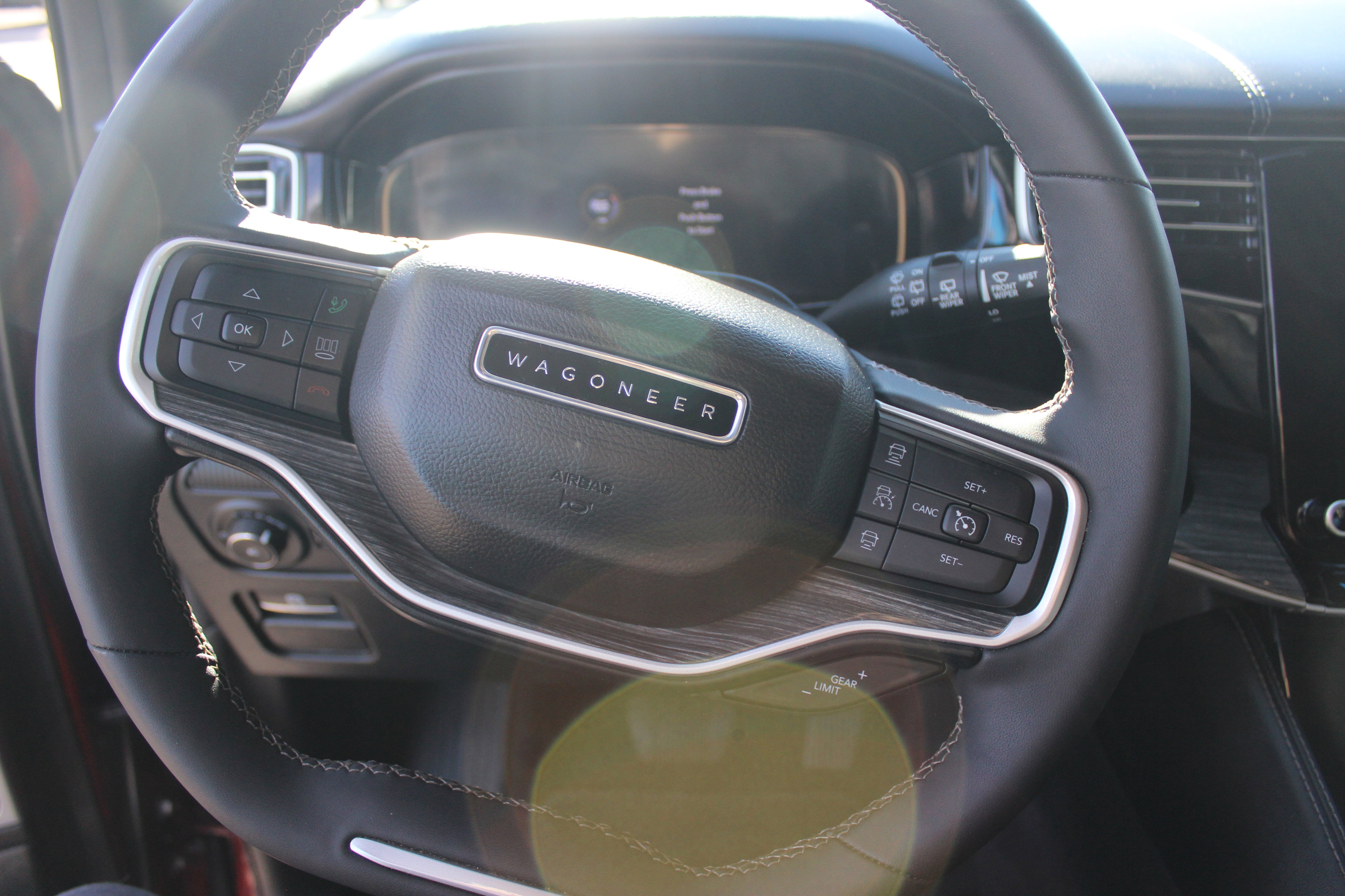 2022 Jeep Wagoneer Series III 4x4