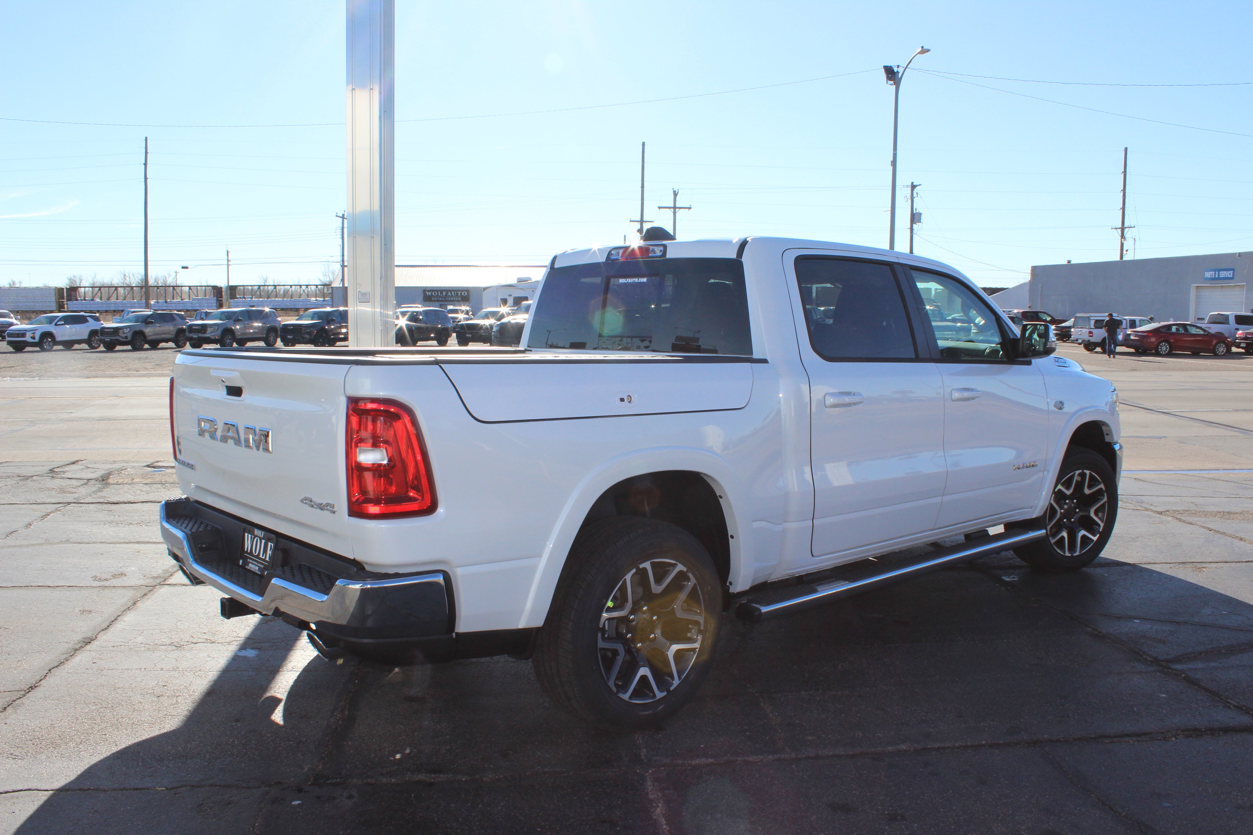 2026 RAM Ram 1500 RAM 1500 LARAMIE CREW CAB 4X4 5'7' BOX