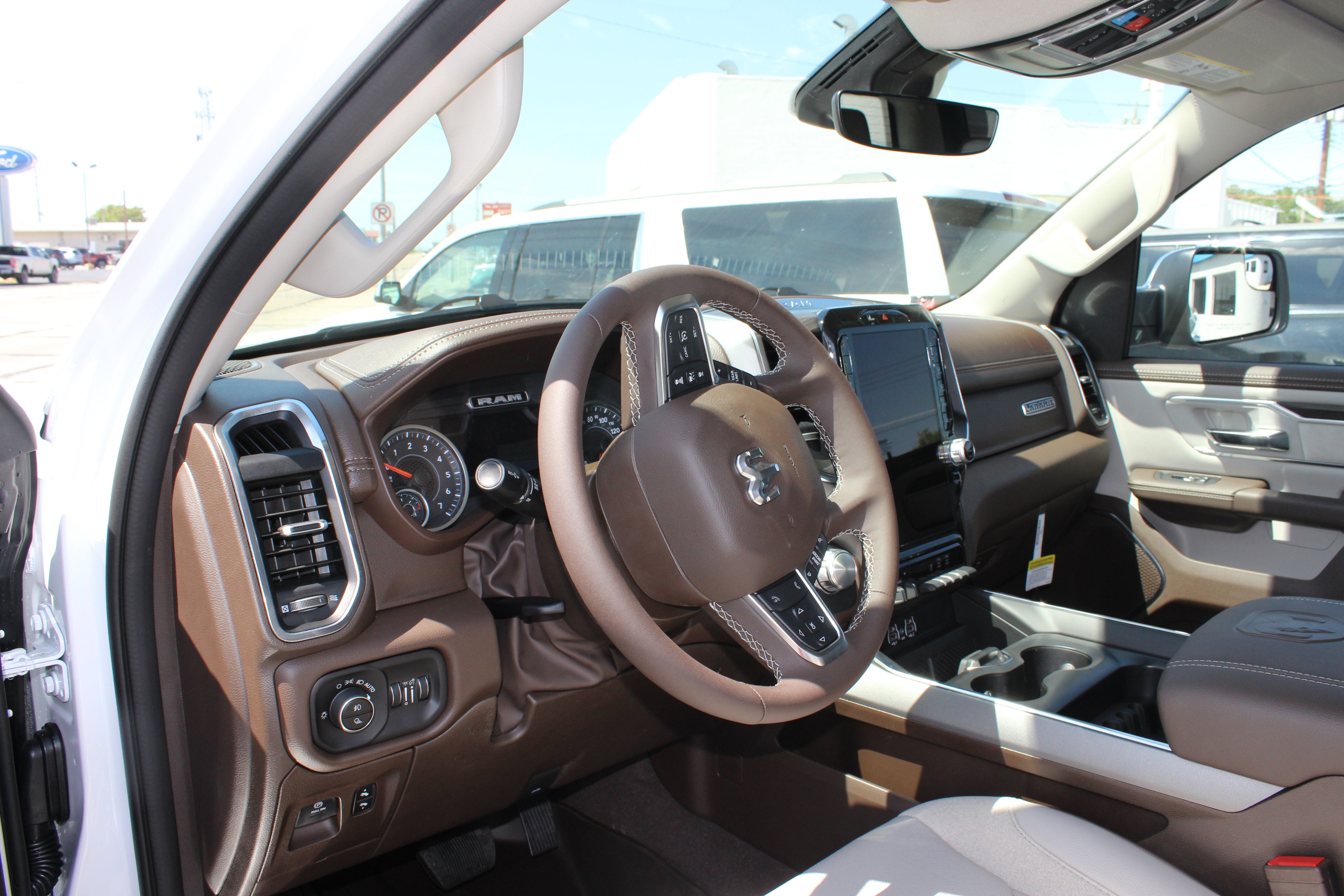 2027 RAM Ram 1500 RAM 1500 LARAMIE CREW CAB 4X4 5'7' BOX