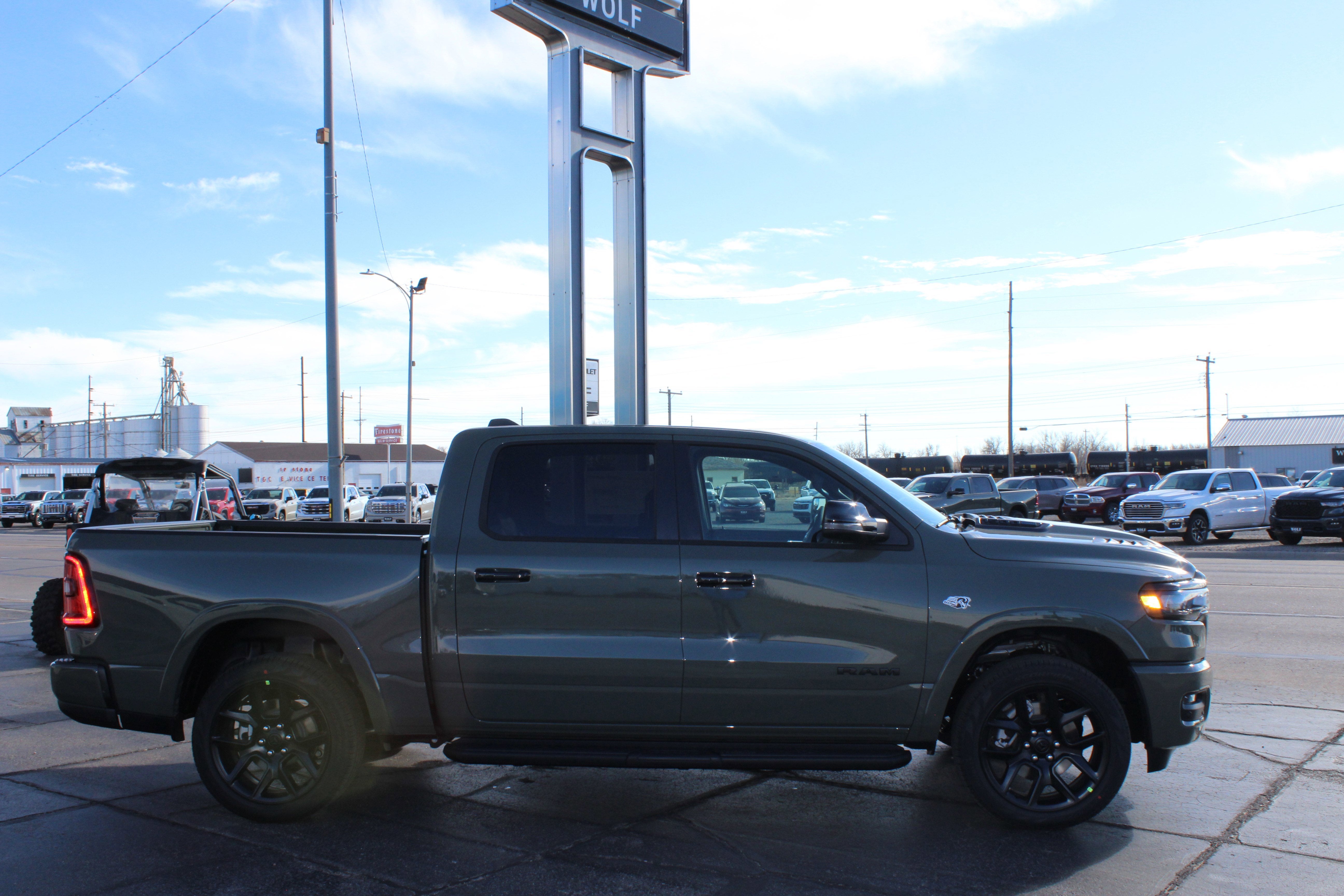 2026 RAM Ram 1500 RAM 1500 LARAMIE CREW CAB 4X4 5'7' BOX