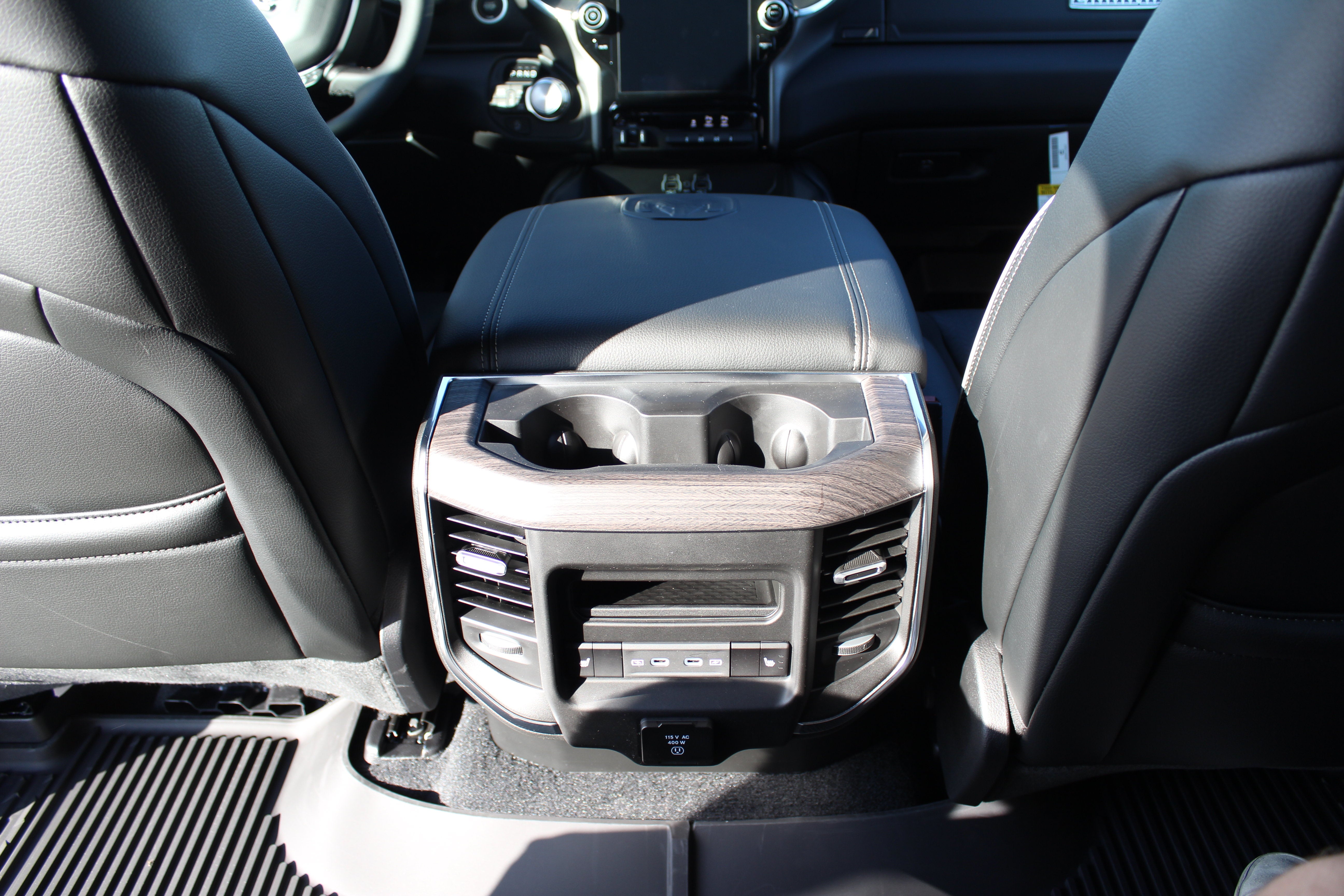 2027 RAM Ram 1500 RAM 1500 LARAMIE CREW CAB 4X4 5'7' BOX