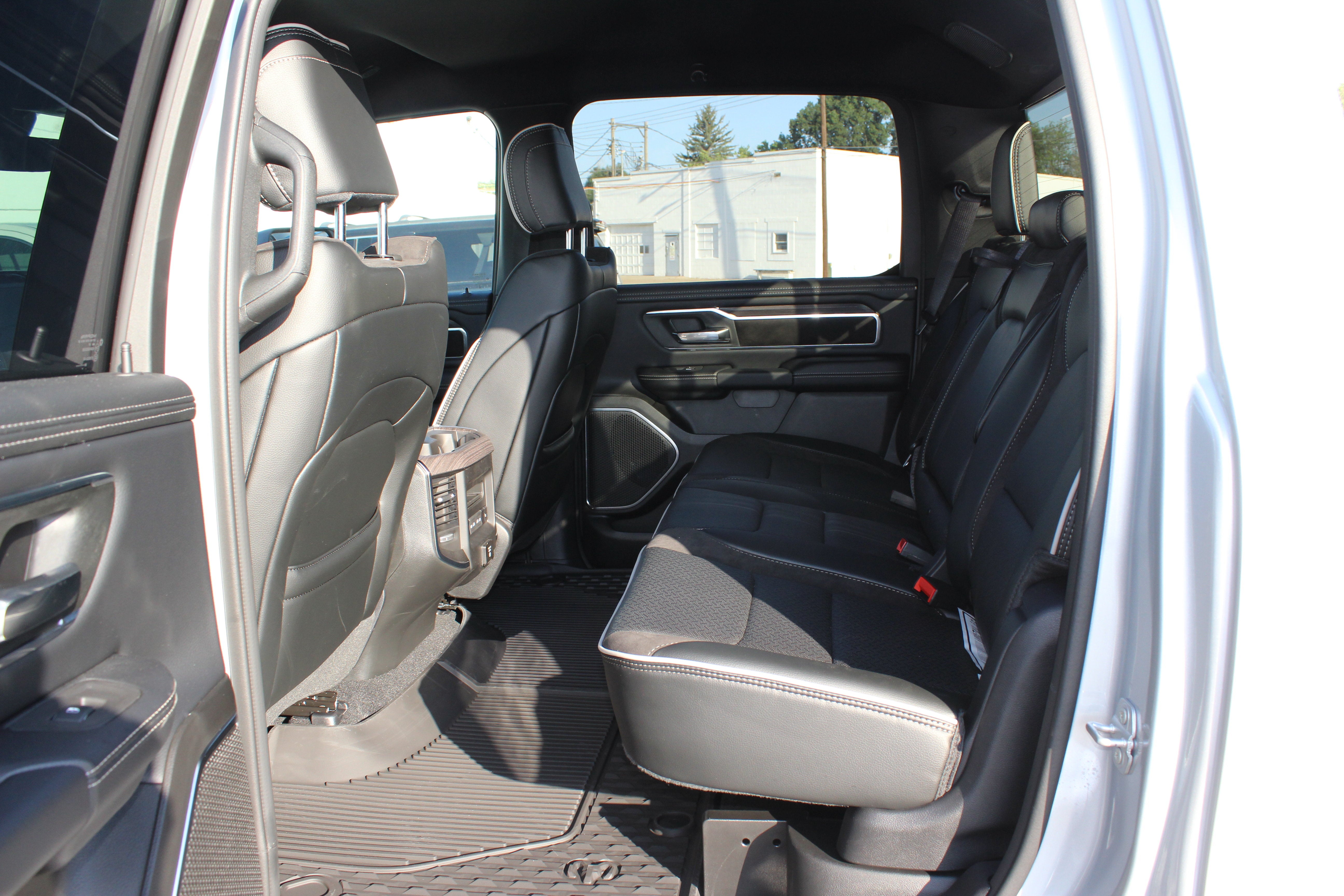 2027 RAM Ram 1500 RAM 1500 LARAMIE CREW CAB 4X4 5'7' BOX