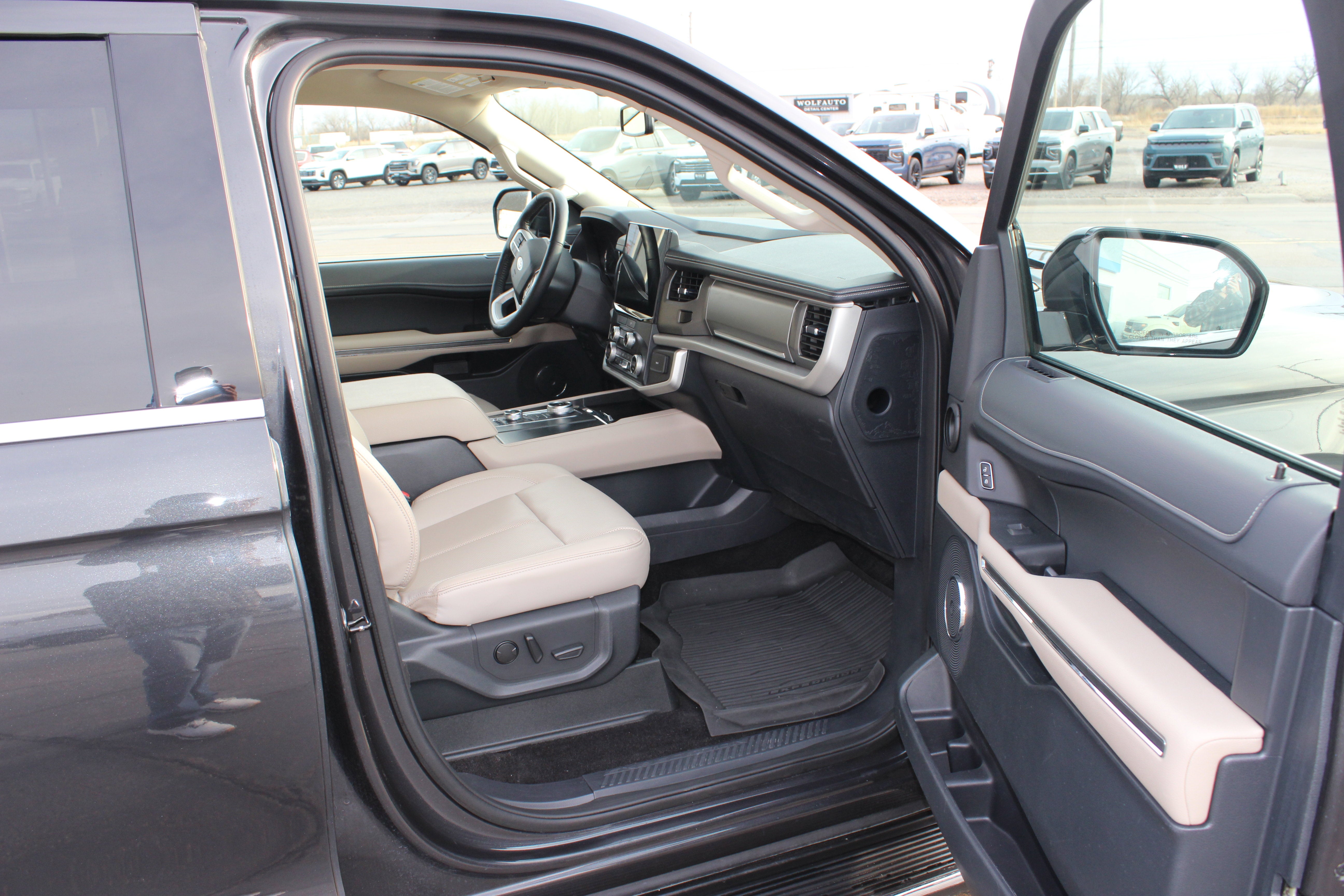 2022 Ford Expedition XLT MAX