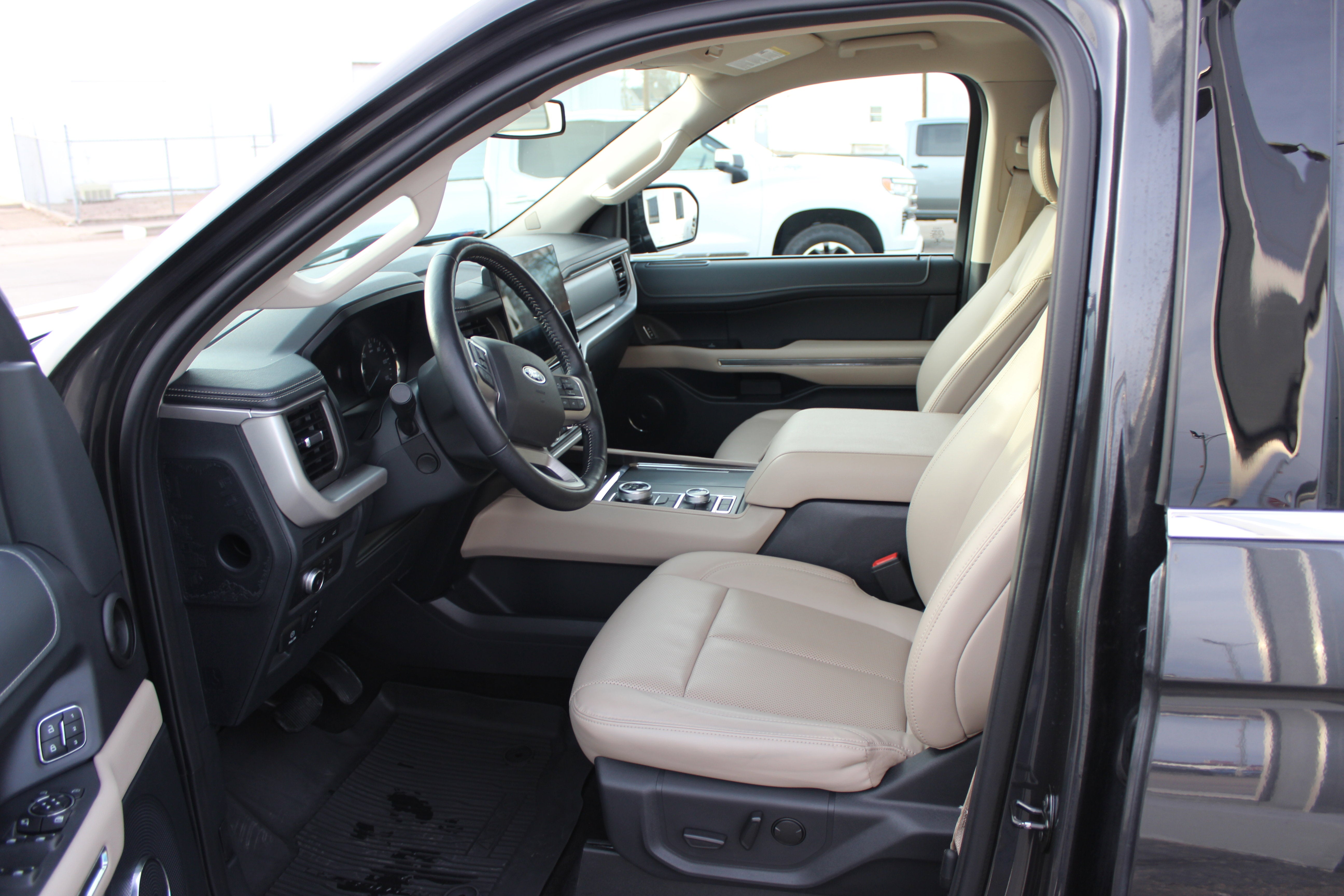 2022 Ford Expedition XLT MAX