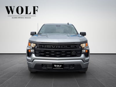 2023 Chevrolet Silverado 1500 4WD Crew Cab Short Bed Custom