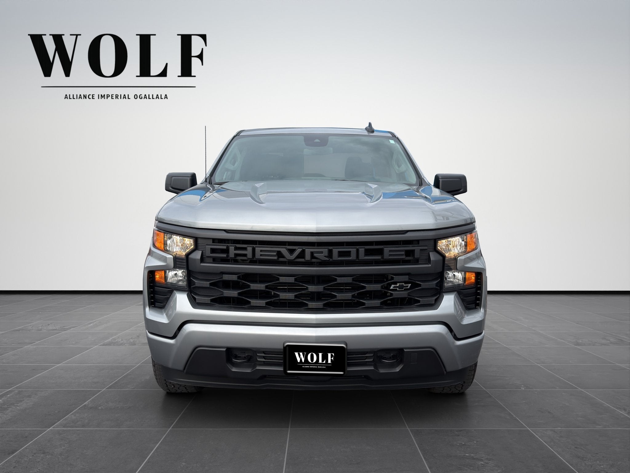2023 Chevrolet Silverado 1500 4WD Crew Cab Short Bed Custom