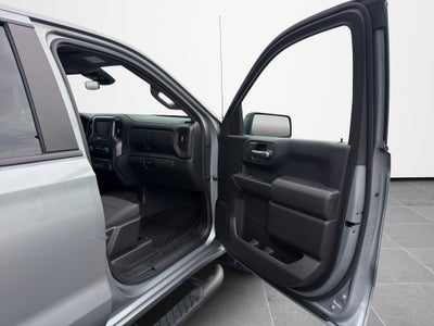 2023 Chevrolet Silverado 1500 4WD Crew Cab Short Bed Custom