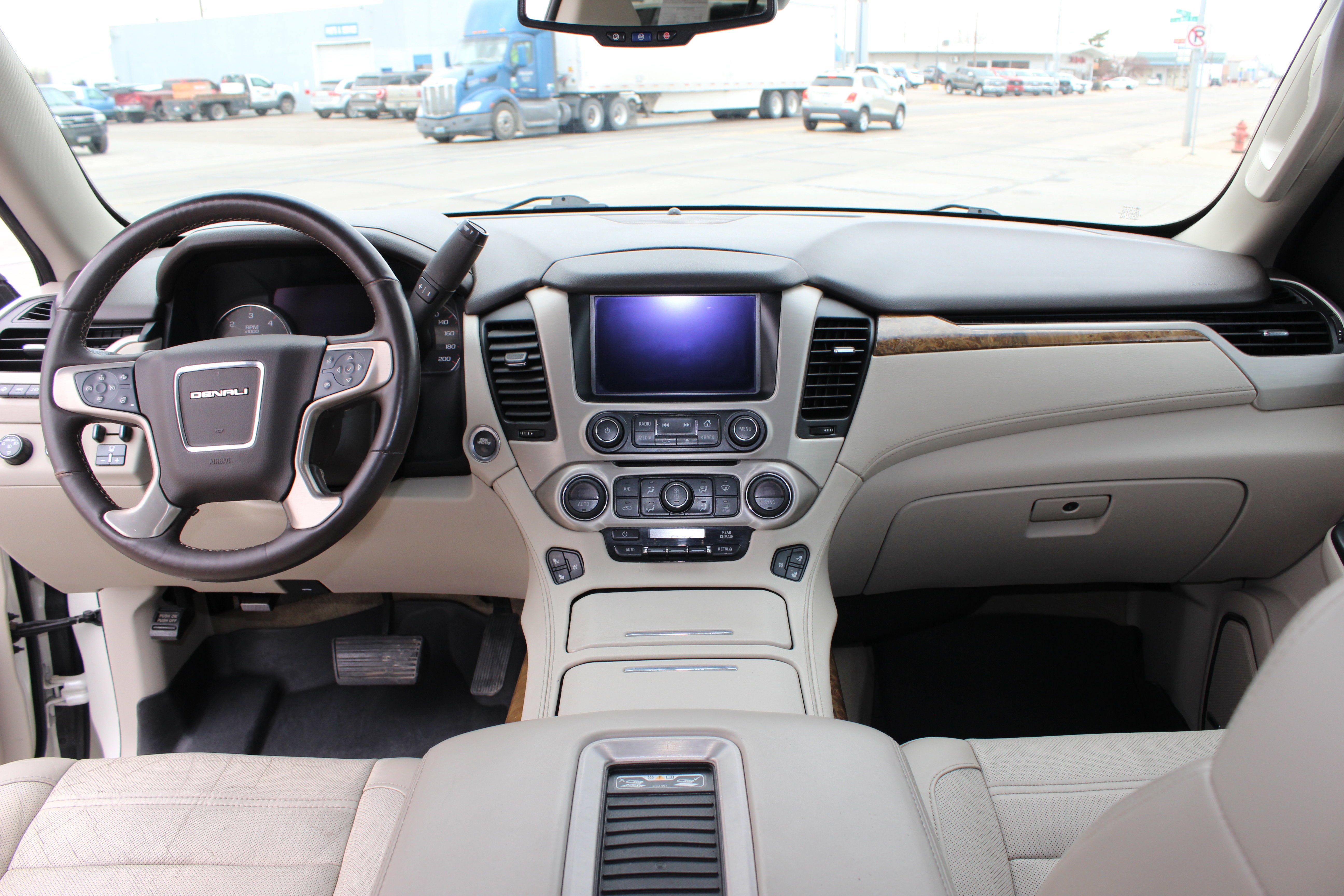 2015 GMC Yukon XL 1500 Denali