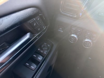 2024 GMC Sierra 2500HD 4WD Crew Cab Standard Bed AT4X