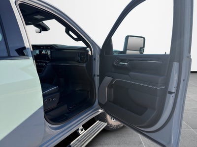 2024 GMC Sierra 2500HD 4WD Crew Cab Standard Bed AT4X
