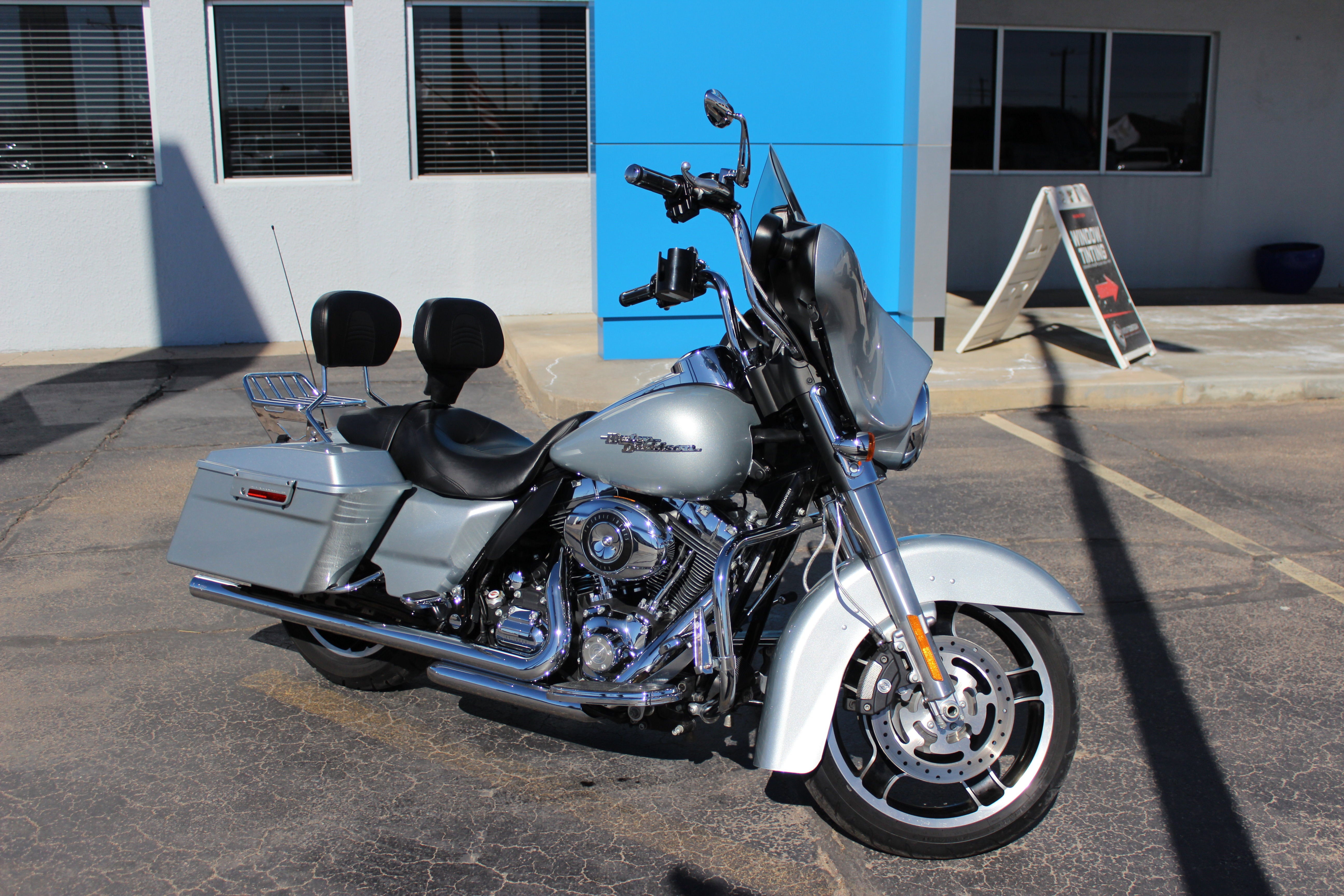 2010 Harley-Davidson Street Glide Base