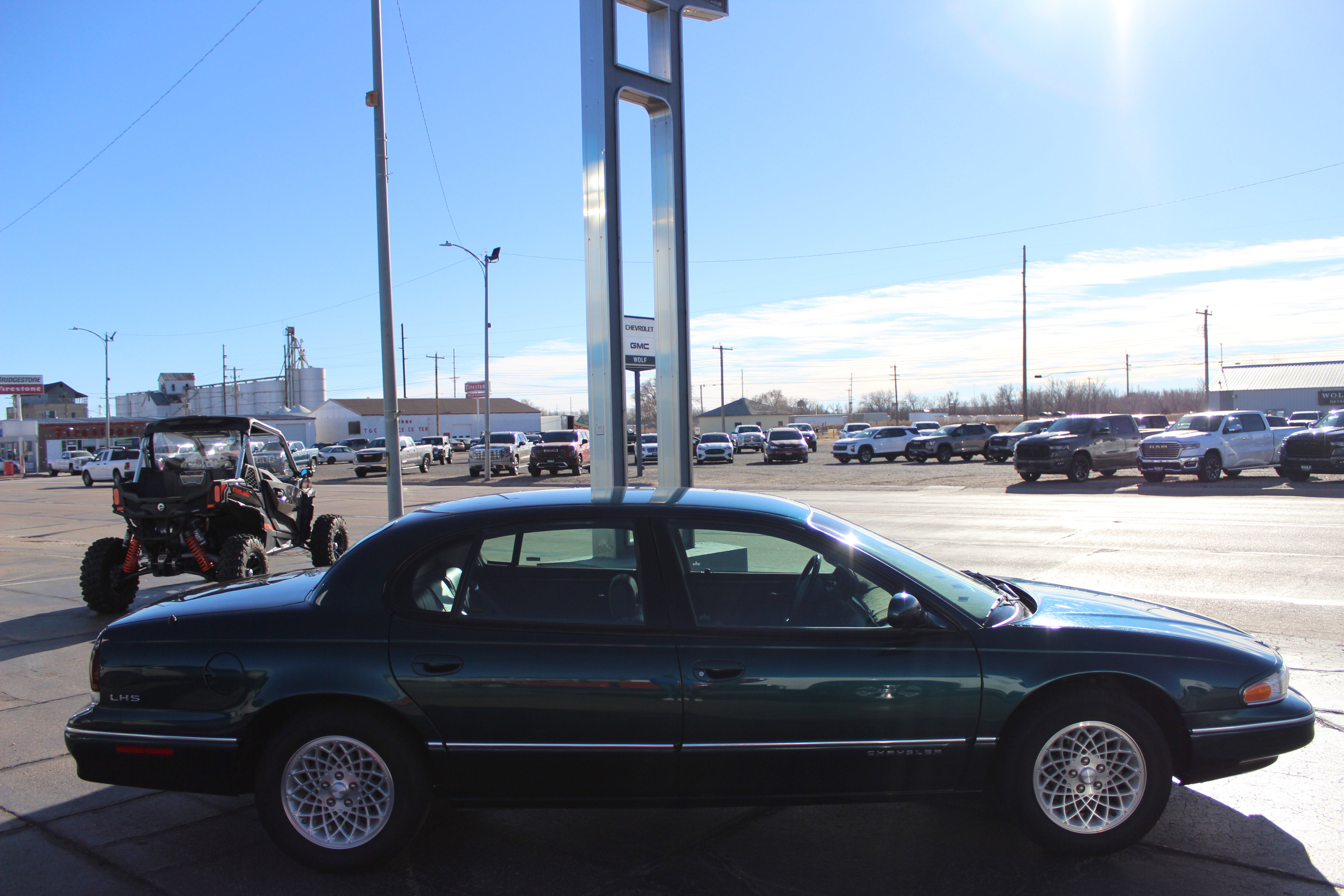 1994 Chrysler LHS 4dr Sedan