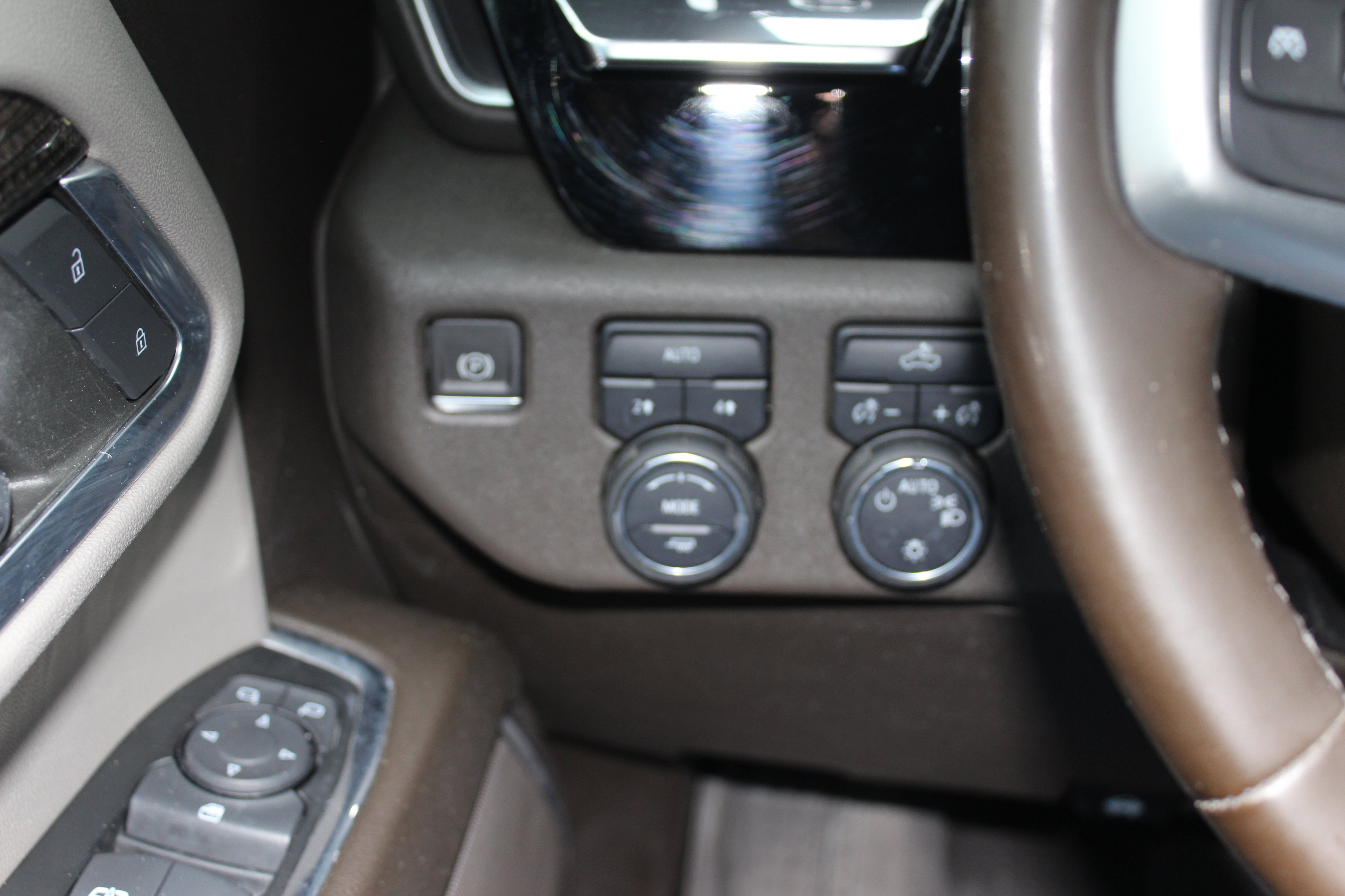 2023 Chevrolet Silverado 1500 4WD Crew Cab Standard Bed LT