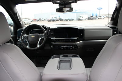 2023 Chevrolet Silverado 1500 4WD Crew Cab Standard Bed LT