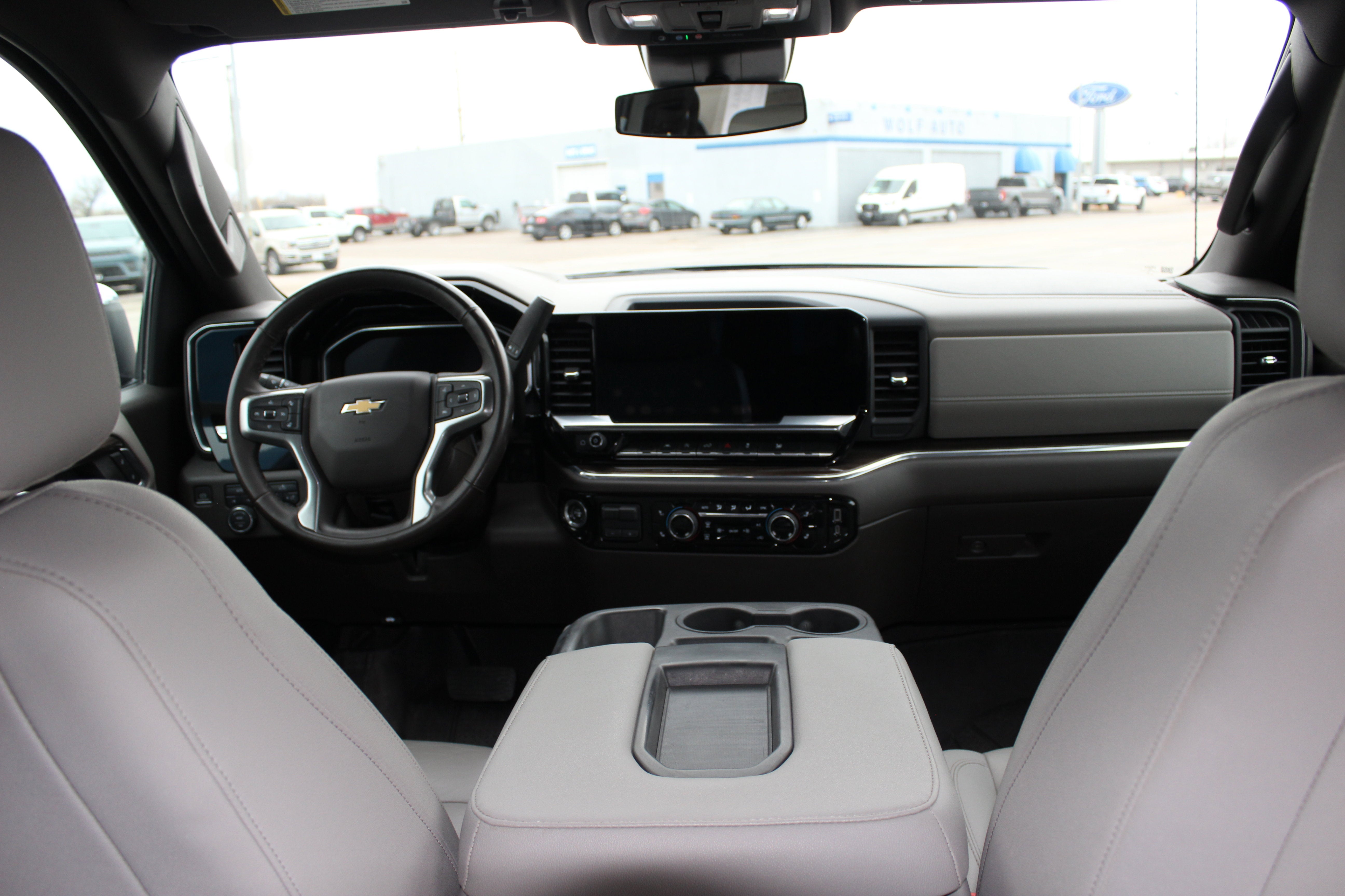 2023 Chevrolet Silverado 1500 4WD Crew Cab Standard Bed LT