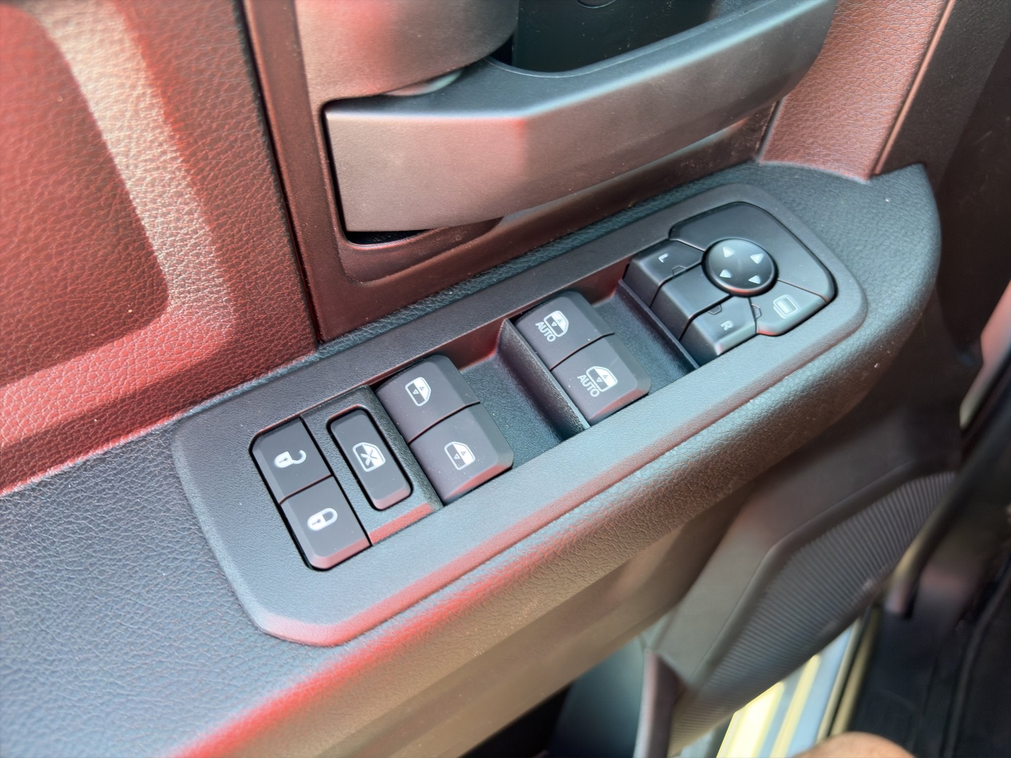 2027 RAM Ram 2500 RAM 2500 TRADESMAN CREW CAB 4X4 6'4' BOX