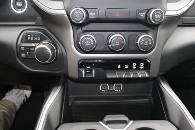 2019 RAM 2500 Big Horn Crew Cab 4x4 6'4' Box