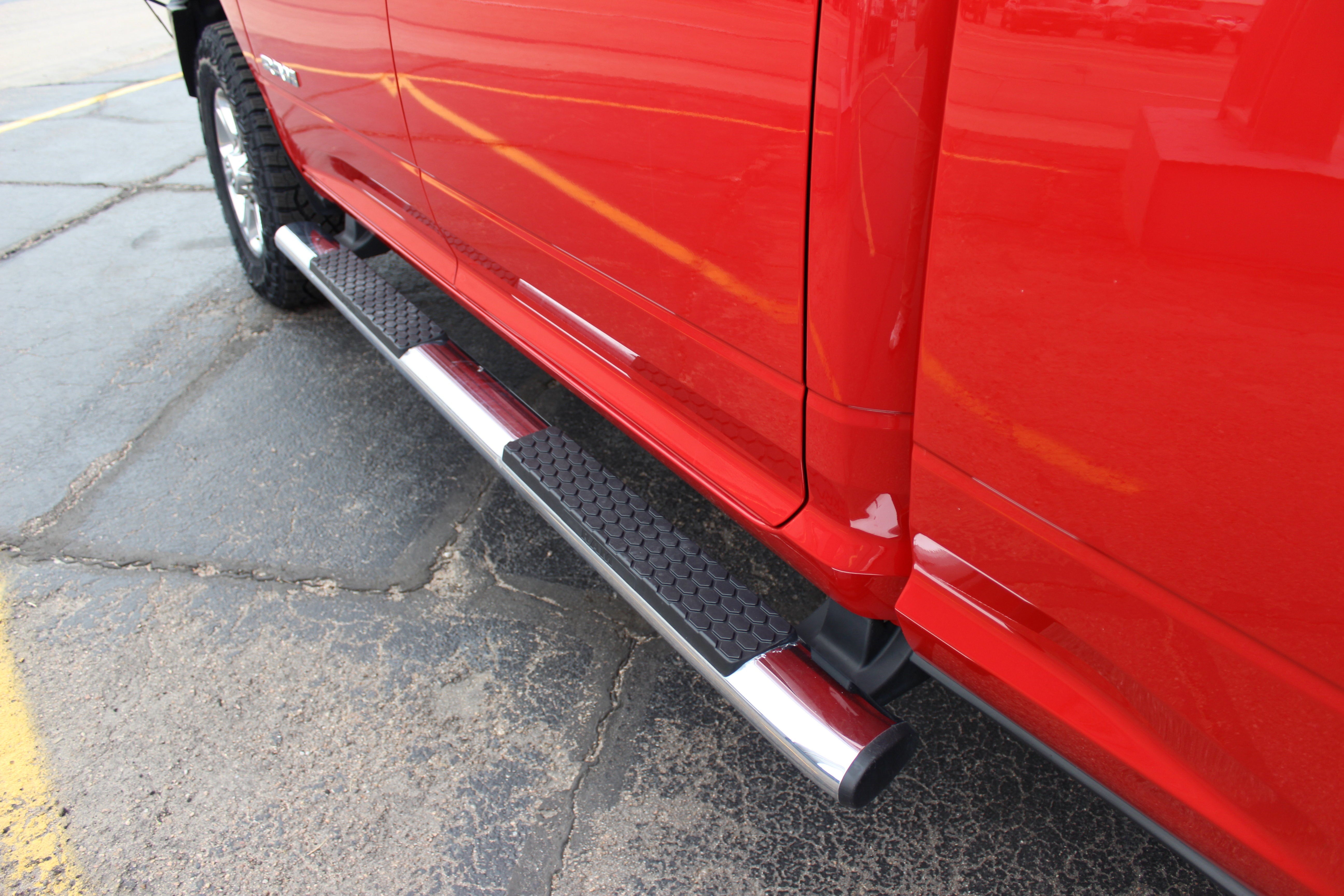 2019 RAM 2500 Big Horn Crew Cab 4x4 6'4' Box