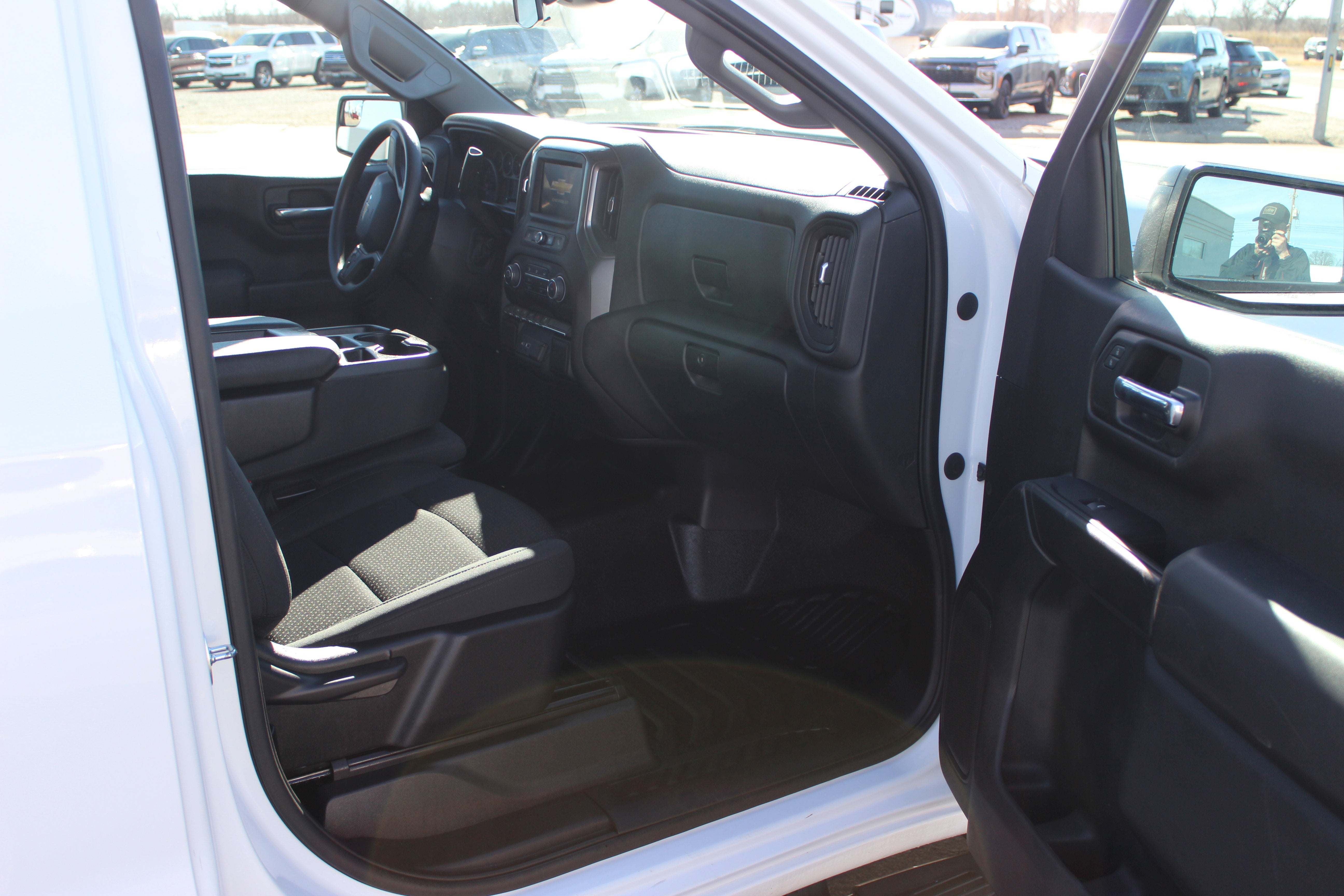 2023 Chevrolet Silverado 1500 4WD Regular Cab Long Bed WT