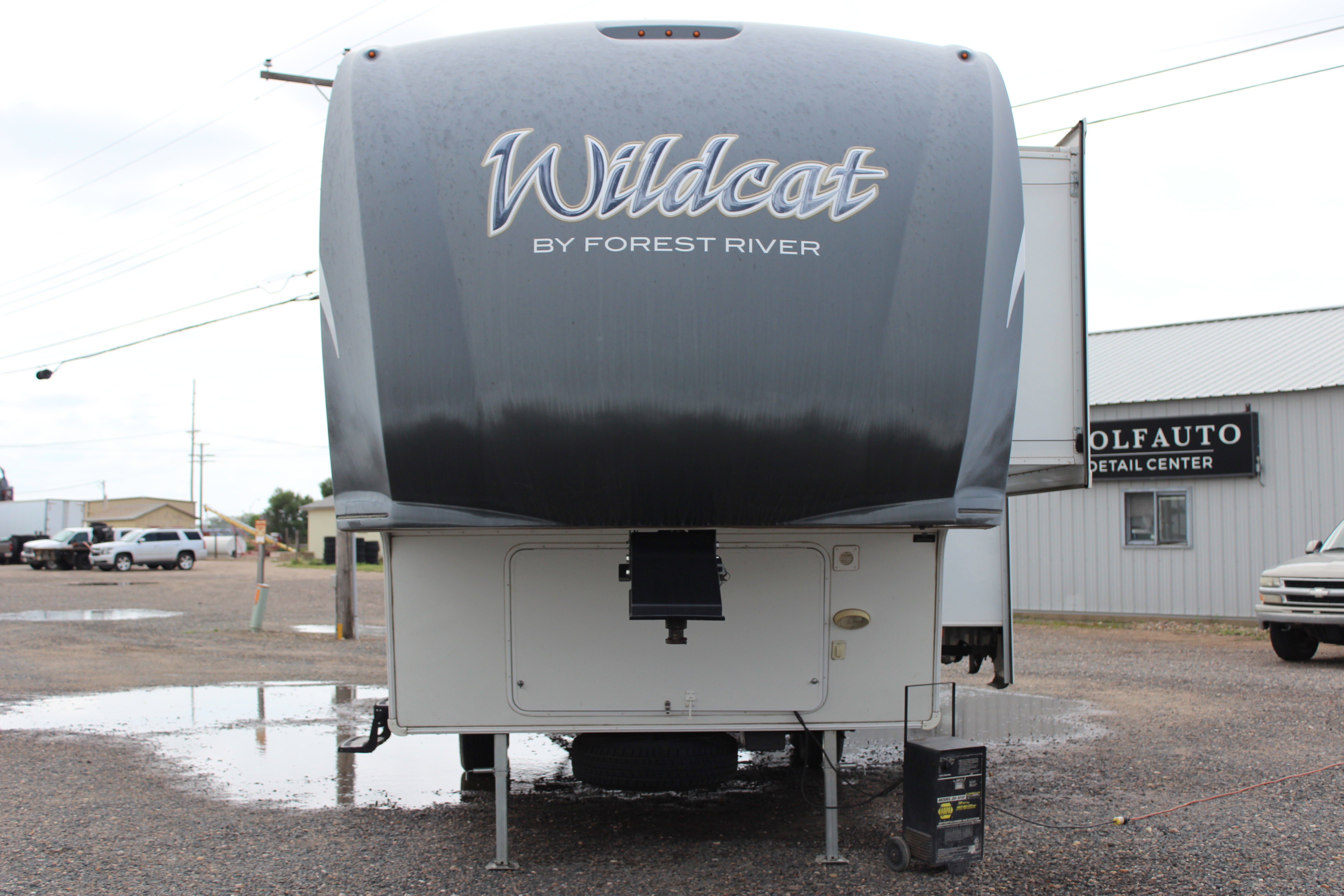 2014 Forest River Wild Cat Base