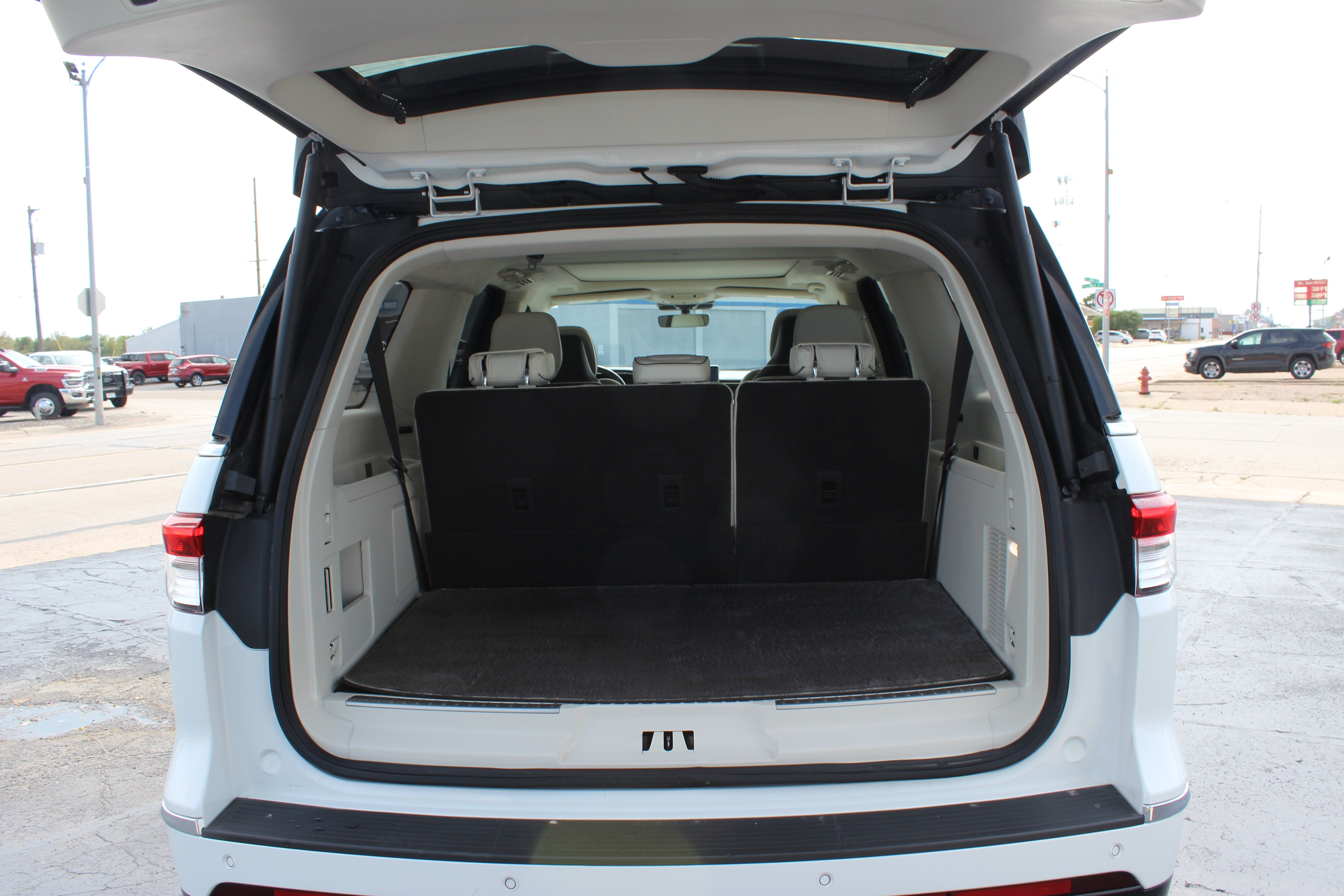 2023 Lincoln Navigator Black Label L