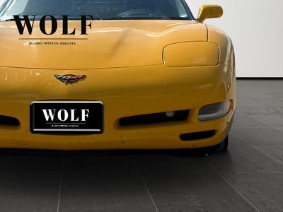 2004 Chevrolet Corvette Base