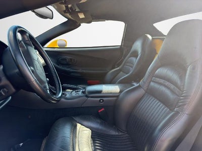 2004 Chevrolet Corvette Base