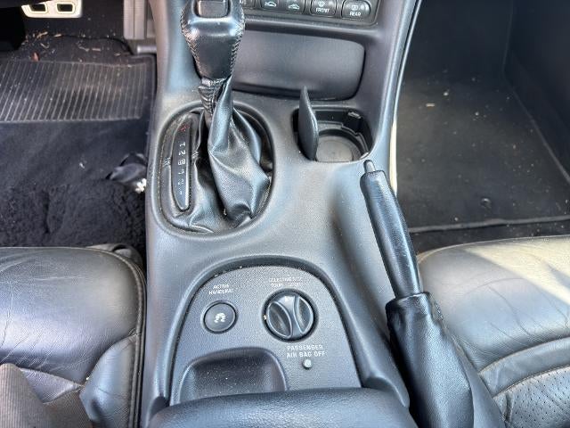 2004 Chevrolet Corvette Base