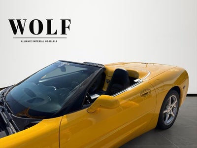 2004 Chevrolet Corvette Base