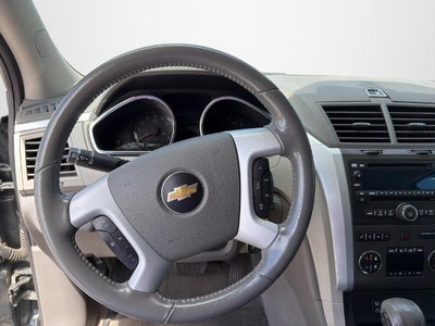 2011 Chevrolet Traverse LT w/1LT
