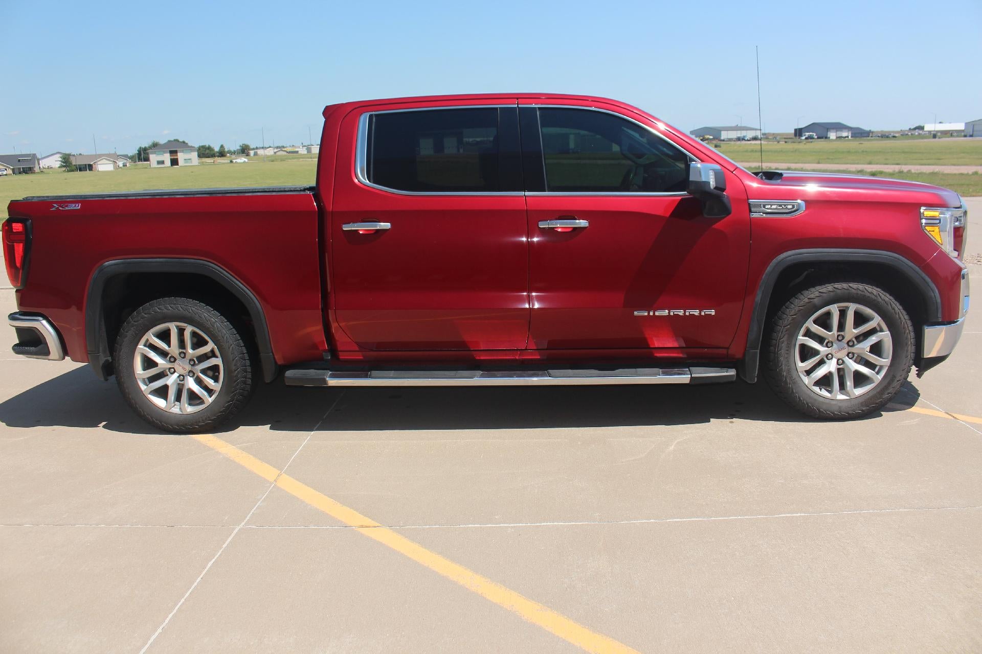 2021 GMC Sierra 1500 SLT