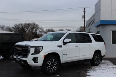 2023 GMC Yukon XL AT4