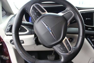 2020 Chrysler Voyager LXI