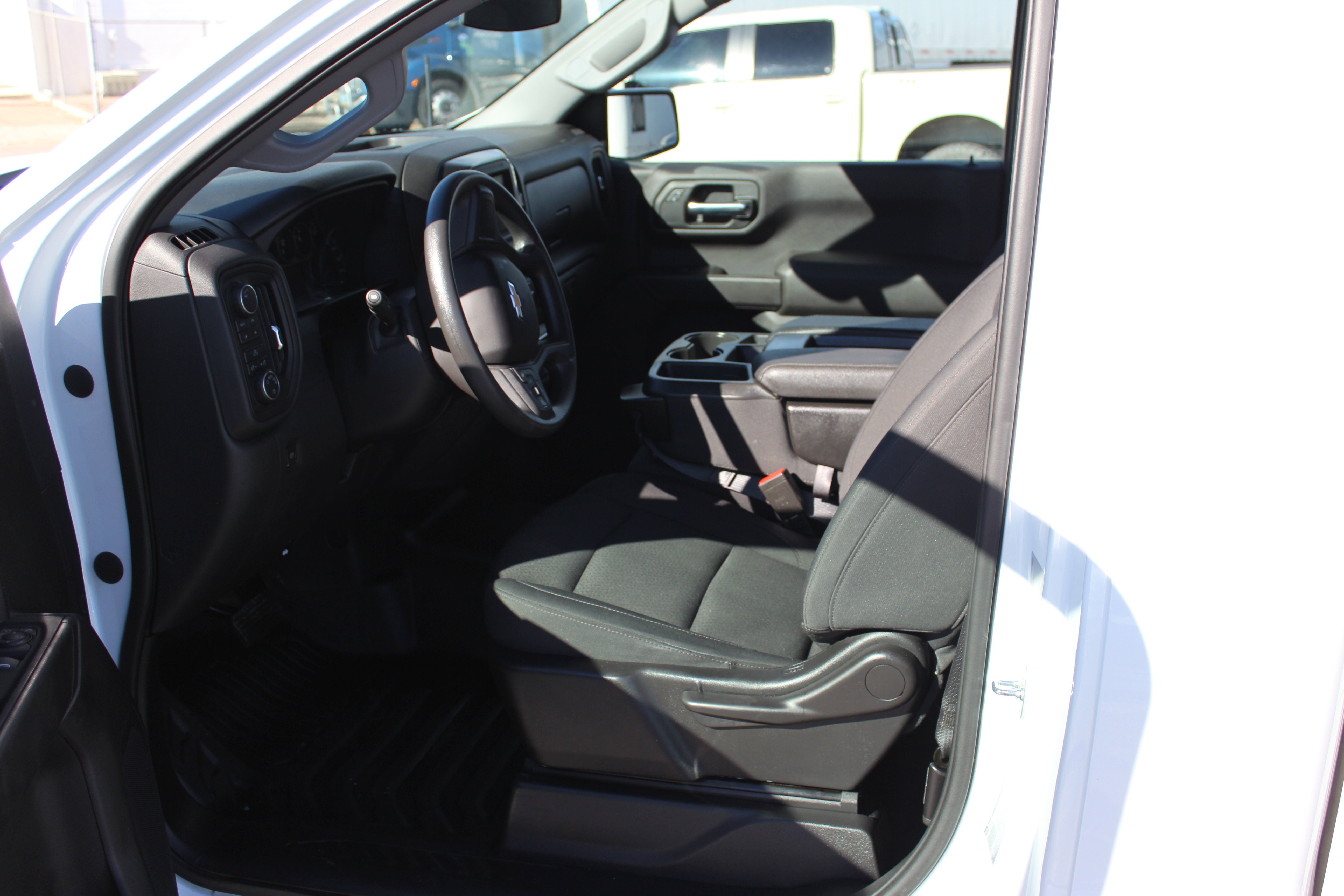 2023 Chevrolet Silverado 1500 WT