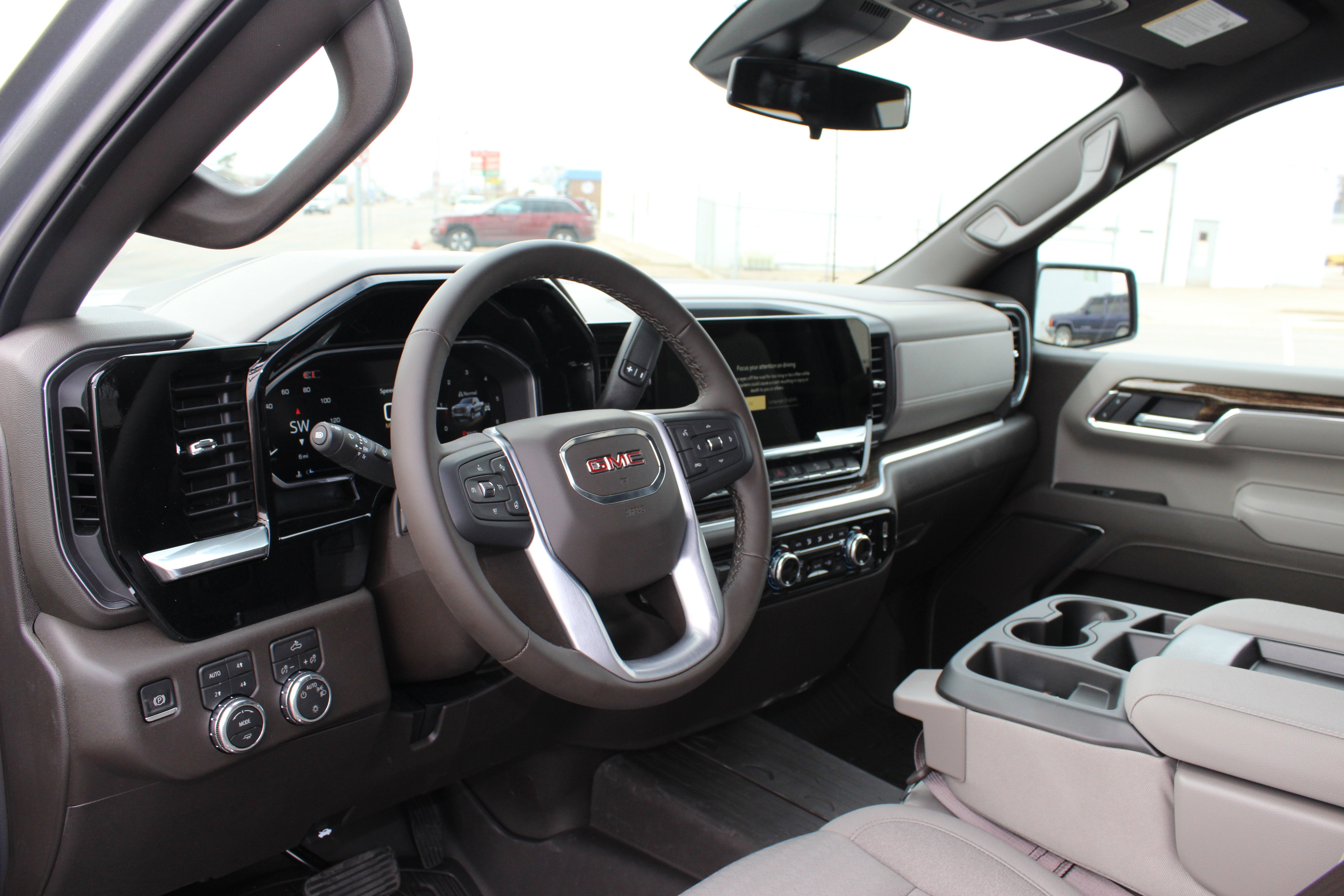 2026 GMC Sierra 1500 SLE