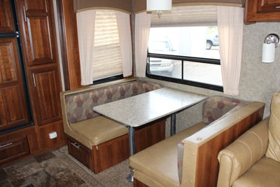 2014 FOREST RIV Wild Cat Base