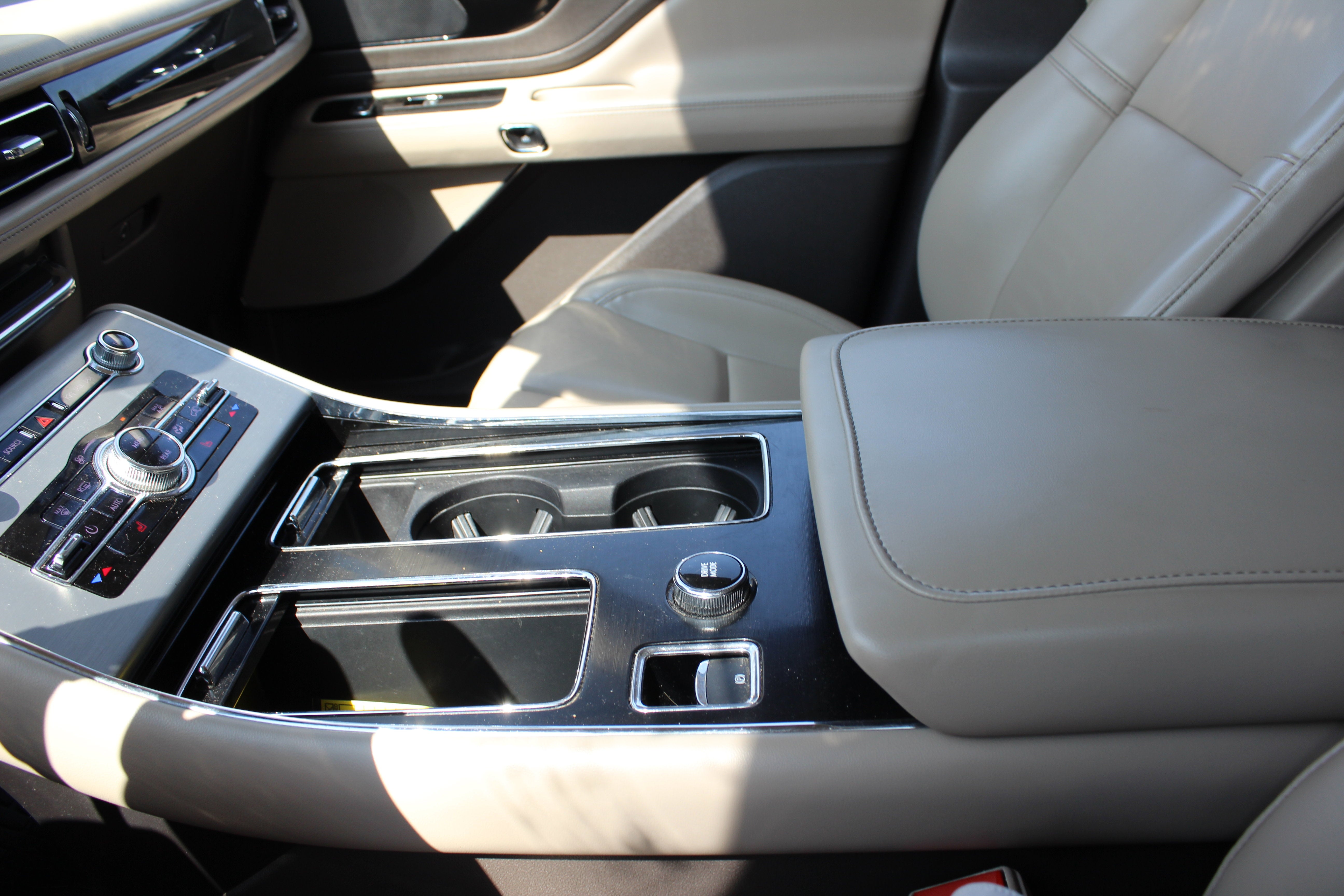 2021 Lincoln Aviator Standard