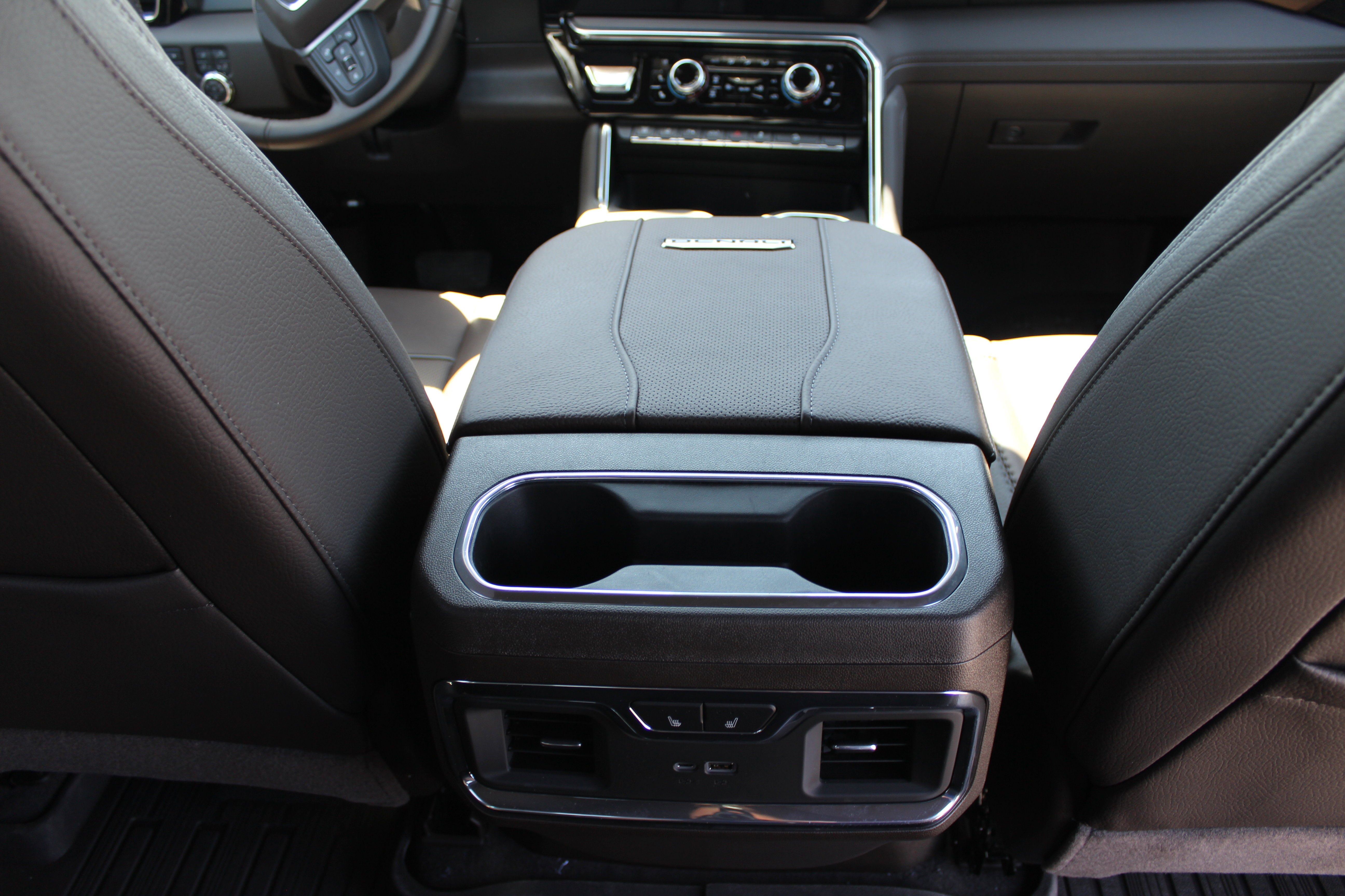2025 GMC Sierra 3500 HD Denali
