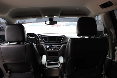 2020 Chrysler Voyager LXI