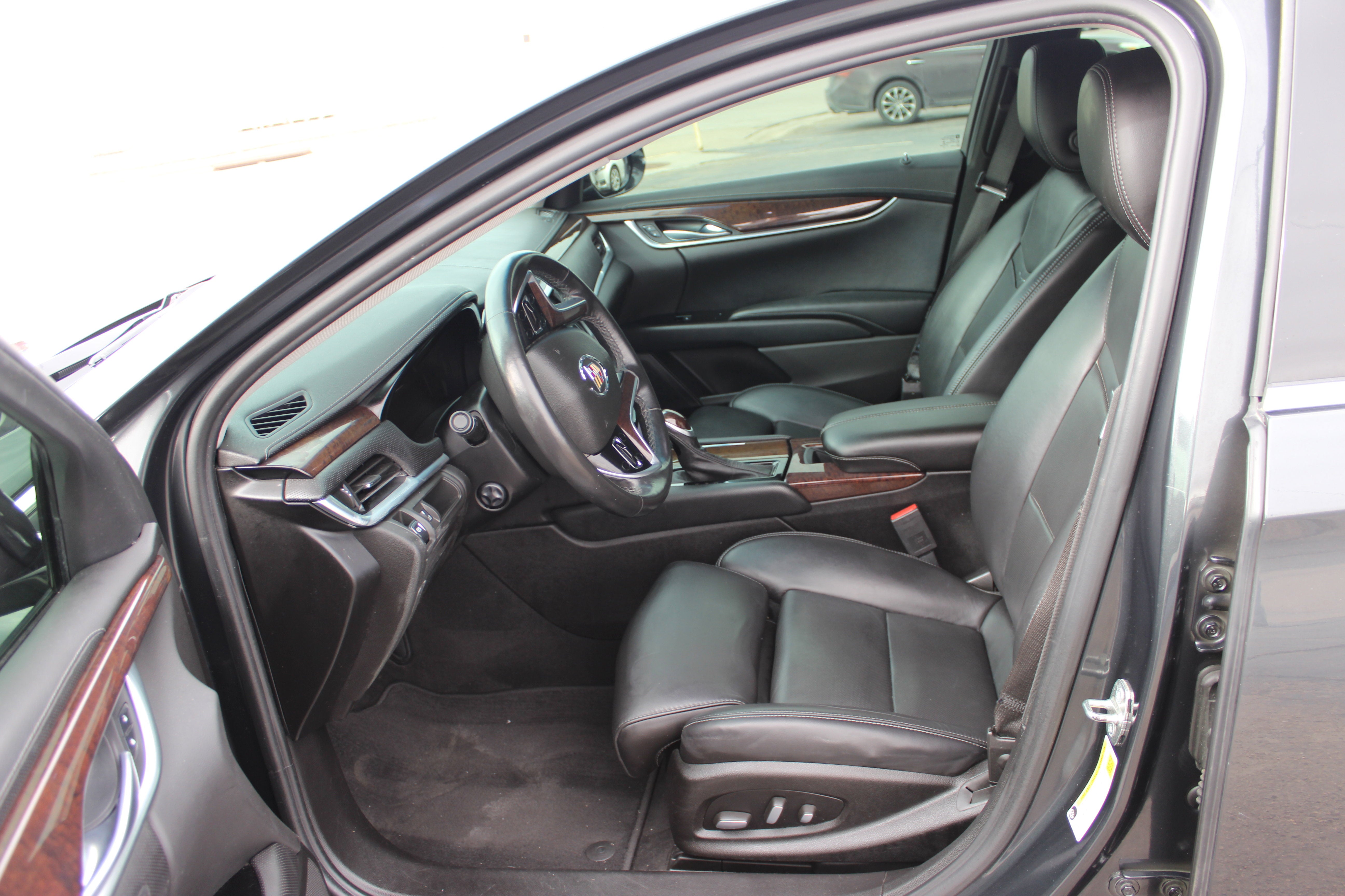 2013 Cadillac XTS Luxury