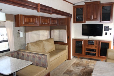 2014 FOREST RIV Wild Cat Base