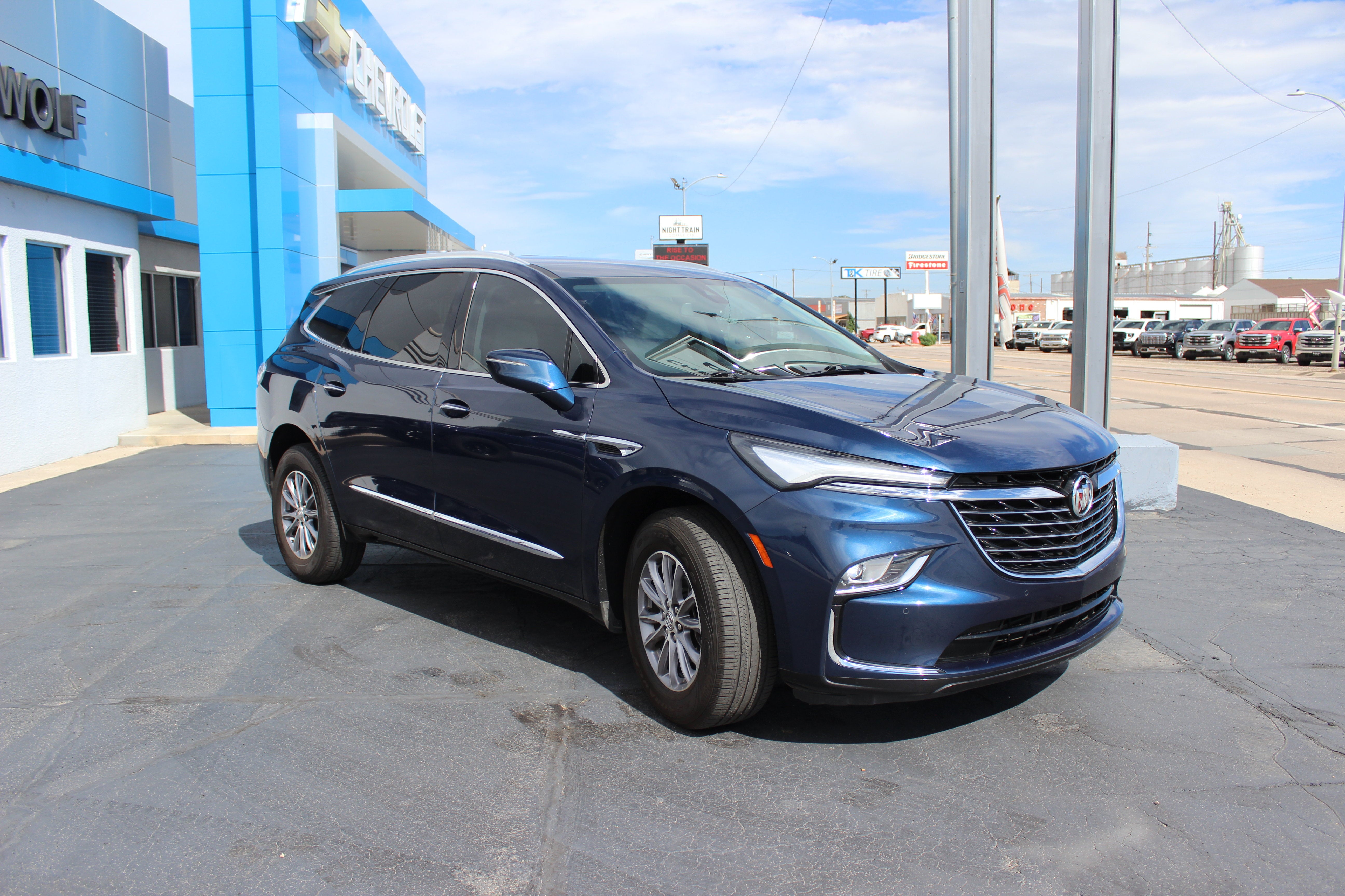 2023 Buick Enclave Essence