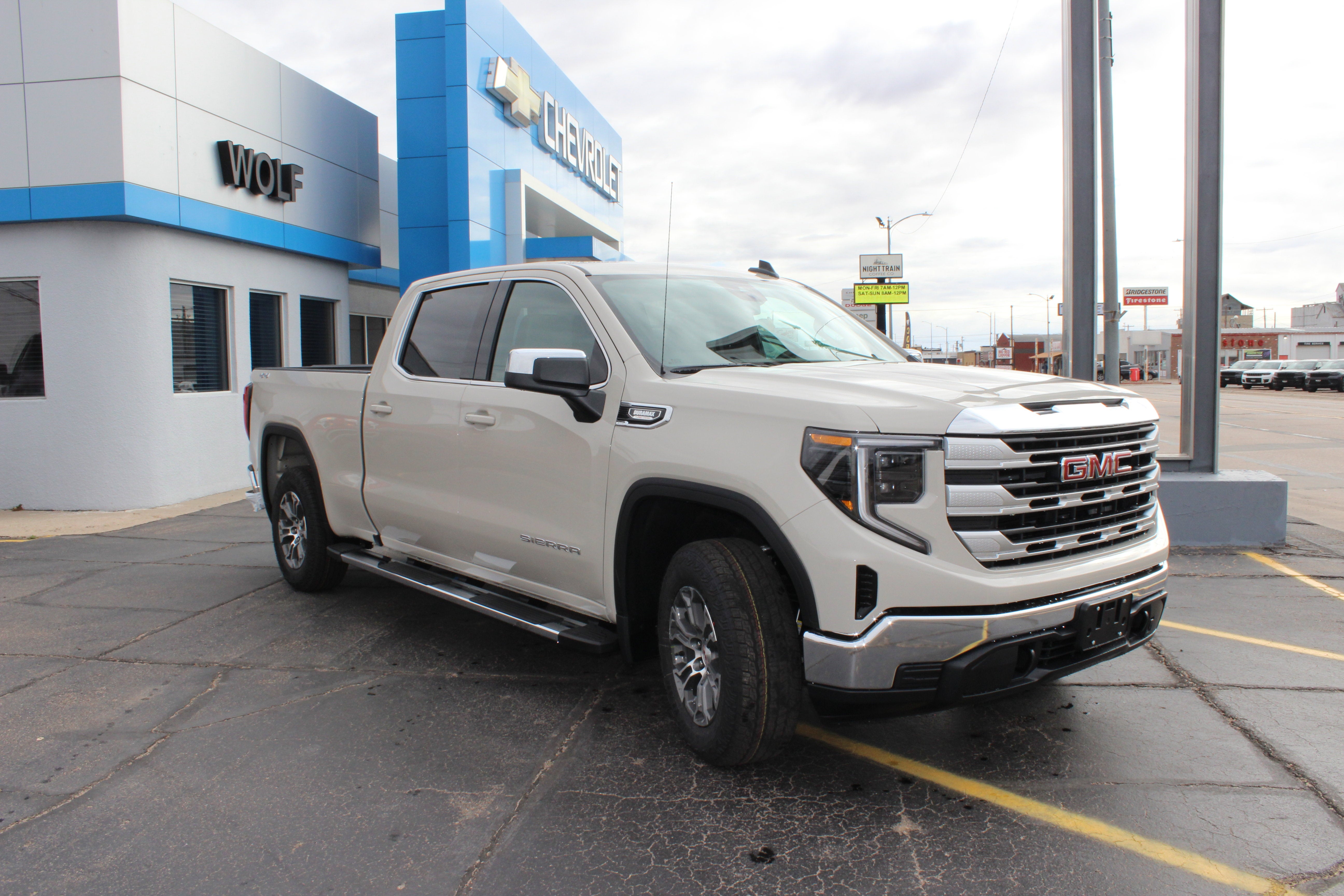 2026 GMC Sierra 1500 SLE