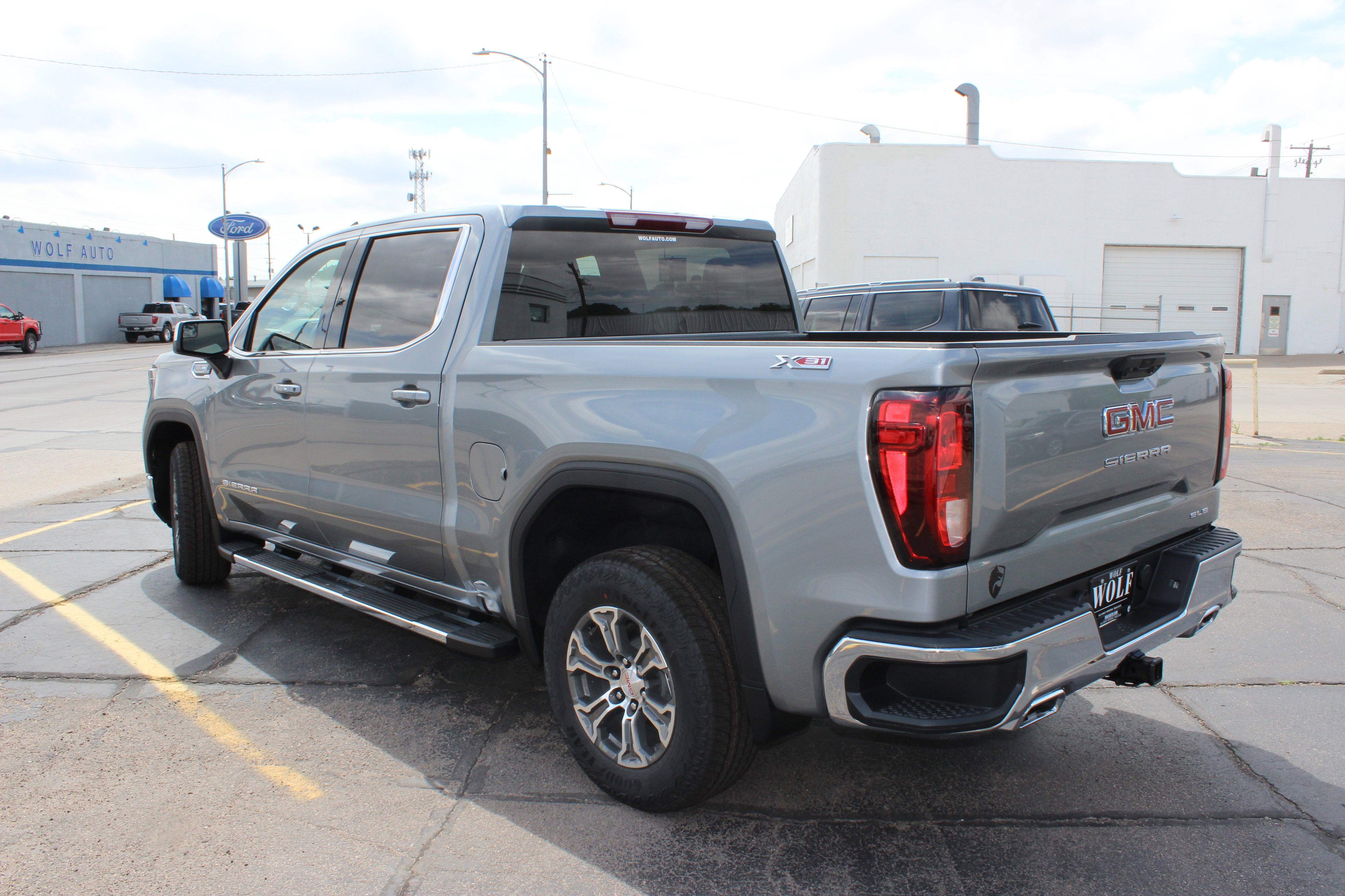 2026 GMC Sierra 1500 SLE